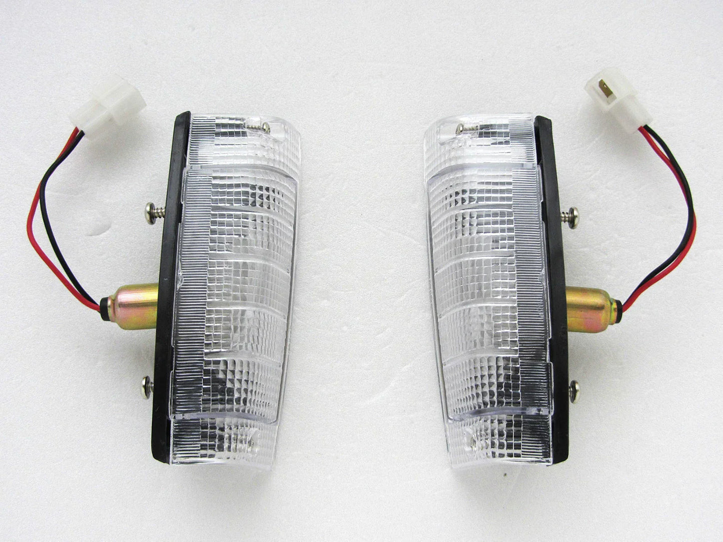 Front Corner Lights for Toyota Corolla E70 KE70 TE71 TE72 KE75 (1979-1982)