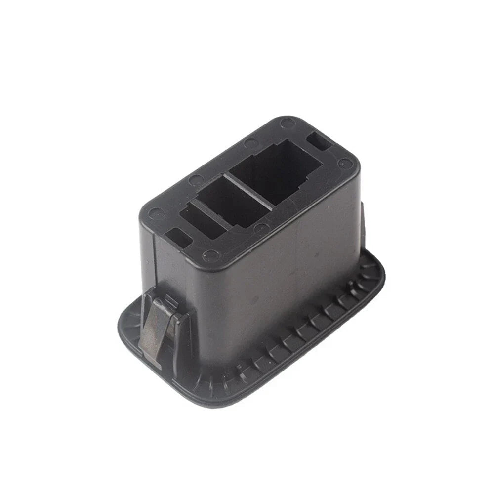 Trunk Tailgate Switch Button LR040338 for Range Rover Discovery (2010-2016)