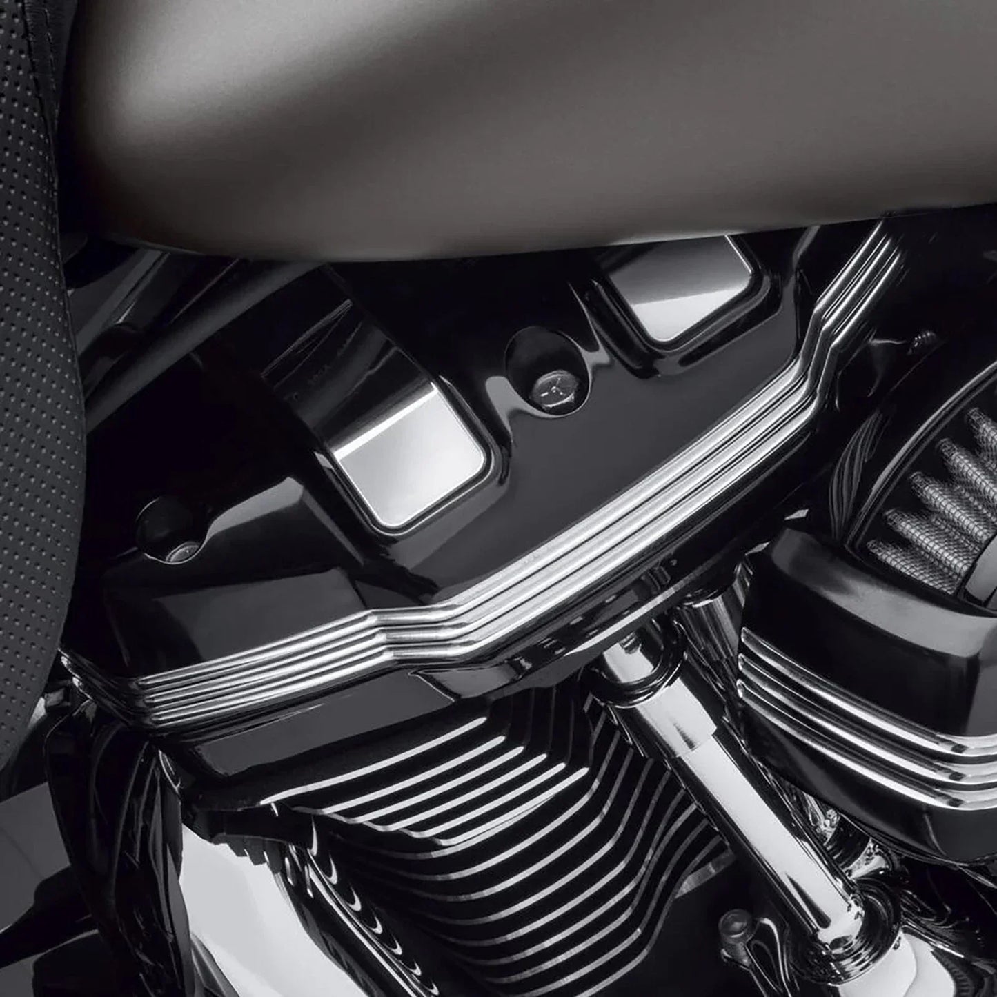 Upper Rocker Box Covers for Harley Road King, Glide, Softail (2017-2023)