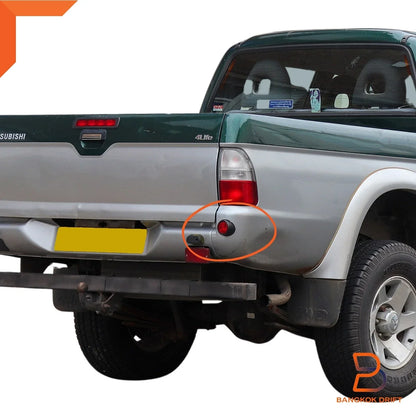 RH Rear Taillight Reflector for Mitsubishi L200 Triton Pickup (1997-2005)