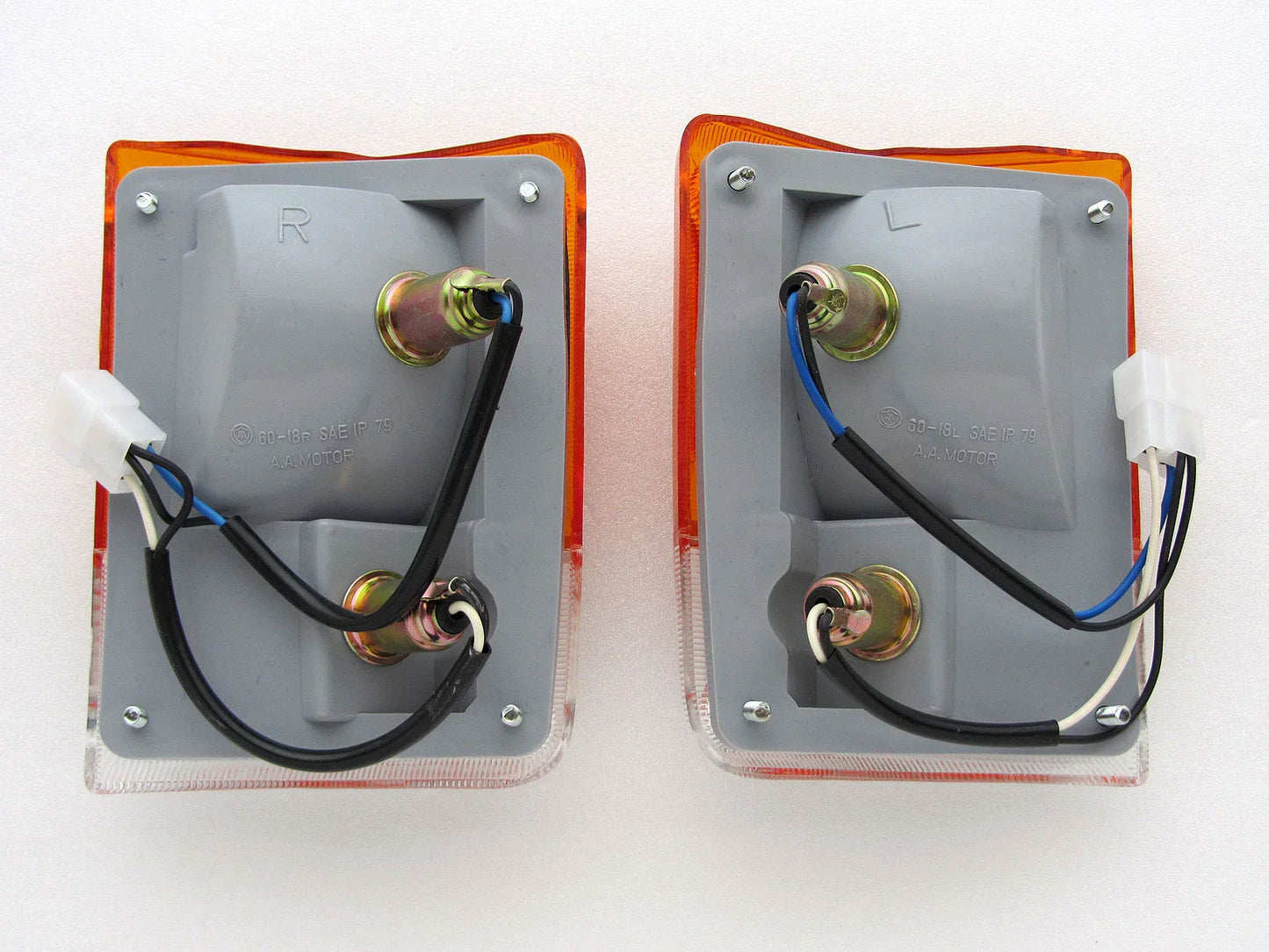 Corner Indicator Lights for Toyota Land Cruiser 60 Series FJ60 HJ60 (1980-1990)