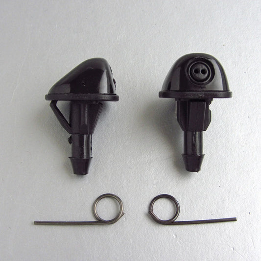 2 x Windshield Washer Nozzle Jets for Toyota Hilux LN85 LN106 LN165 (1988-2005)