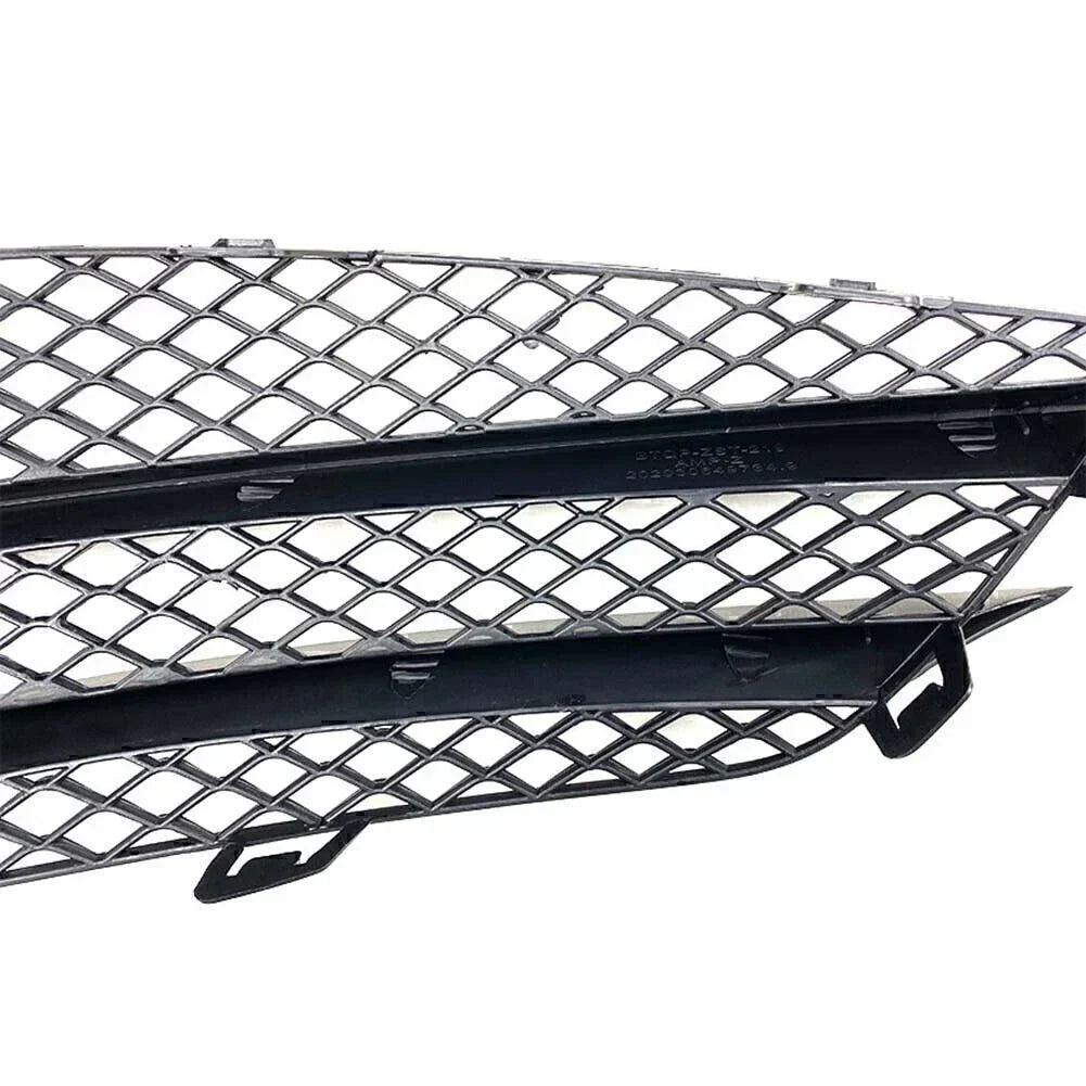 Fog Lamp Grille for Mercedes Benz C Class W205 C180 C200 C260 (2015-2018)