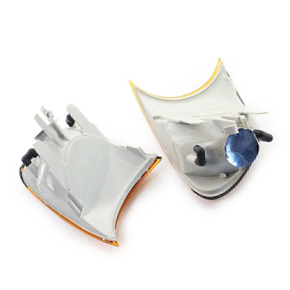 Front Turn Signal Lights with Yellow Lens for BMW E46 3-Series (2000-2001)