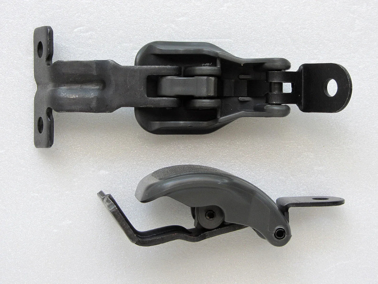 Rear Quarter Window Cab Lock Latch for 2006-1996 Mitsubishi L200 Triton Strada
