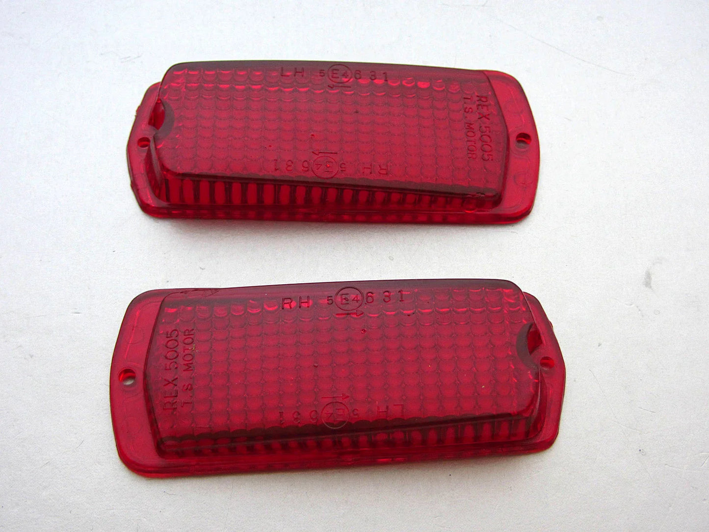 Front Side Marker Turn Signal Lens for Datsun 510 120Y B210 240Z (1968-1973)