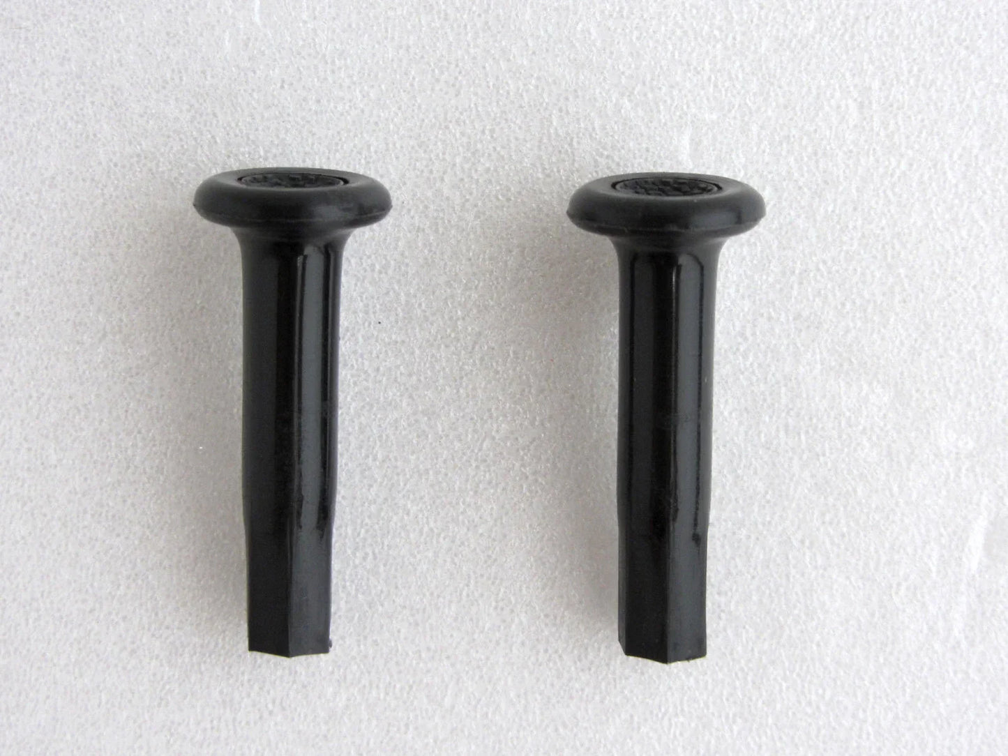 Door Lock Knob 2 x for Toyota Hilux RN20 RN25 Corolla KE30 (1978-1983)