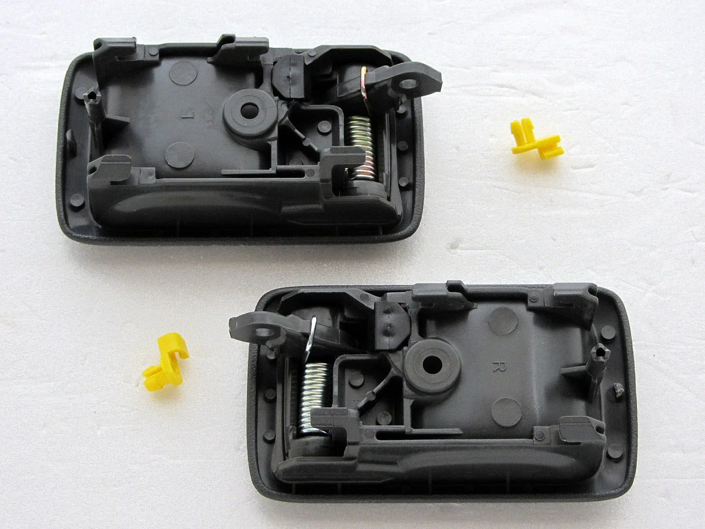 Inner Door Handles for 1997-2005 Toyota Hilux Tiger LN145 (2 x Grey)