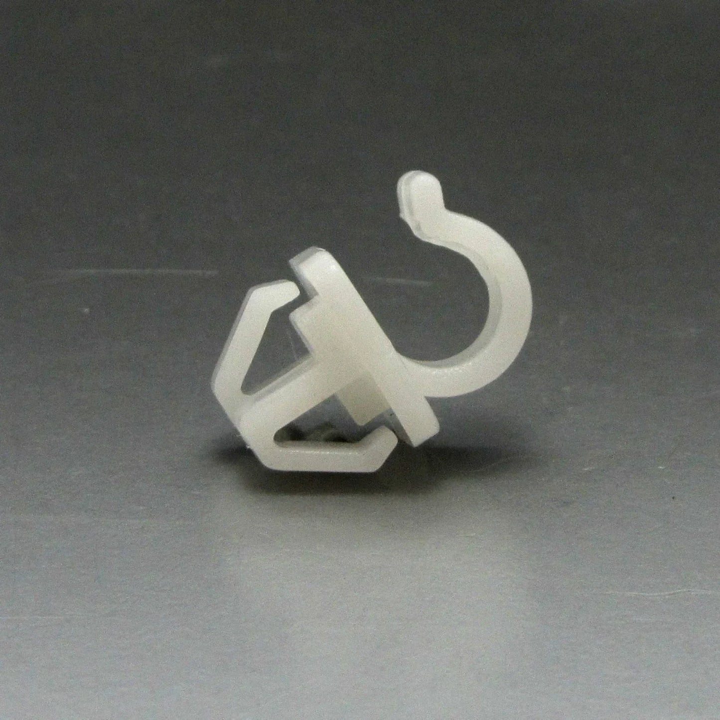 Hood Bonnet Prop Rod Clamp Clip for 98-06 Mazda Bravo B-Series B2500 Courier Ranger