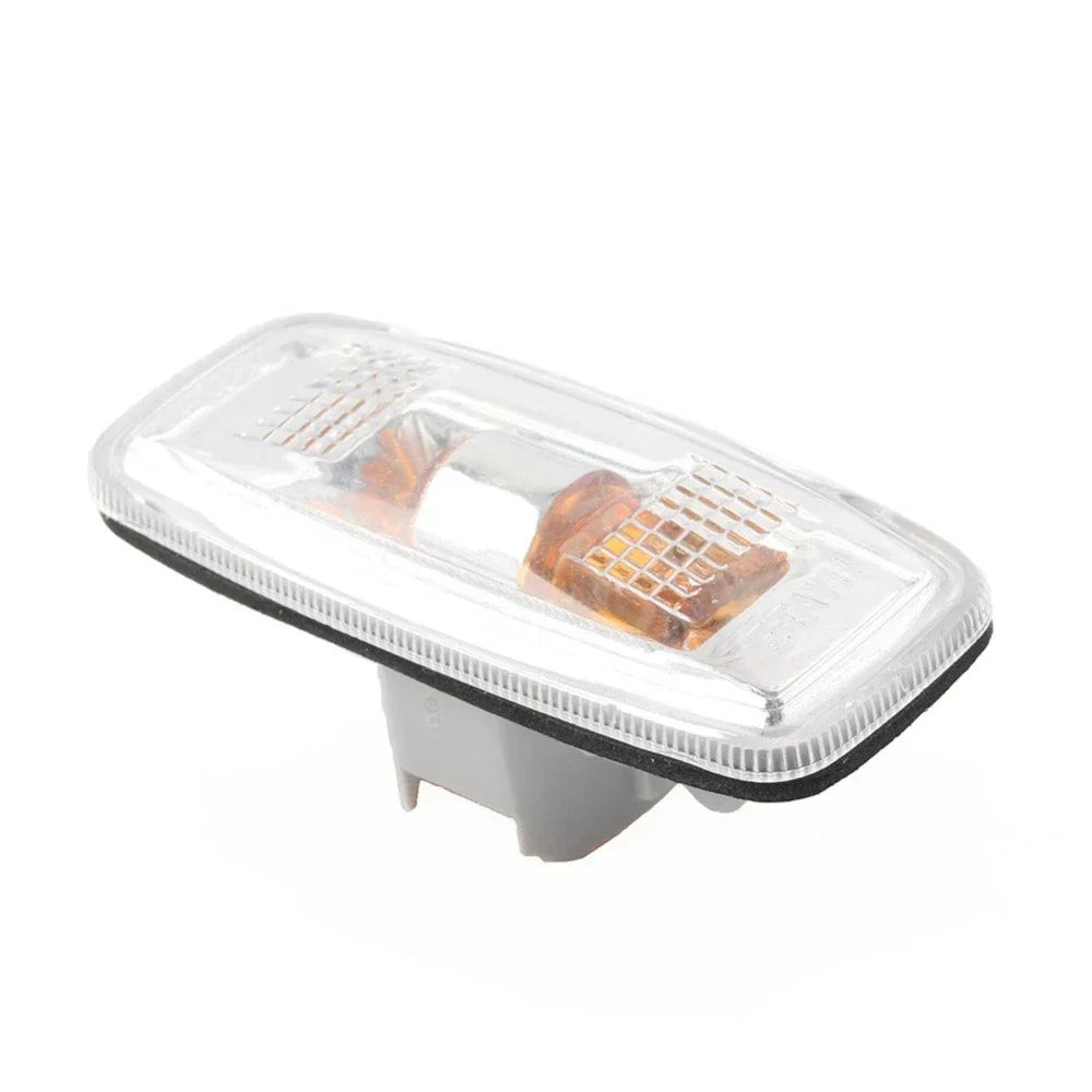 Car Side Marker Light Turn Signal Lamp Cover for Infiniti M35 M45 (2006-2007)