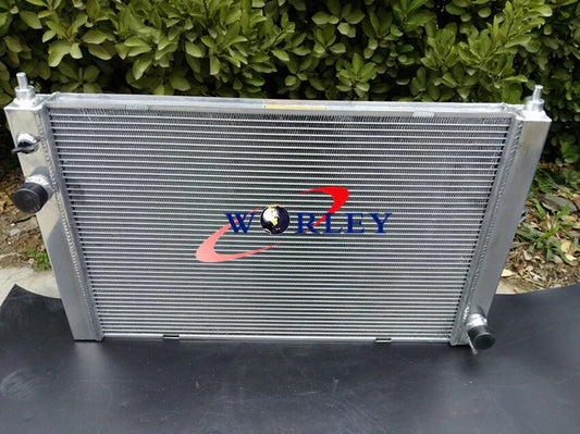 3 Core Aluminum Radiator for Land Rover Discovery II V8 4.0 4.6 (1999-2004)
