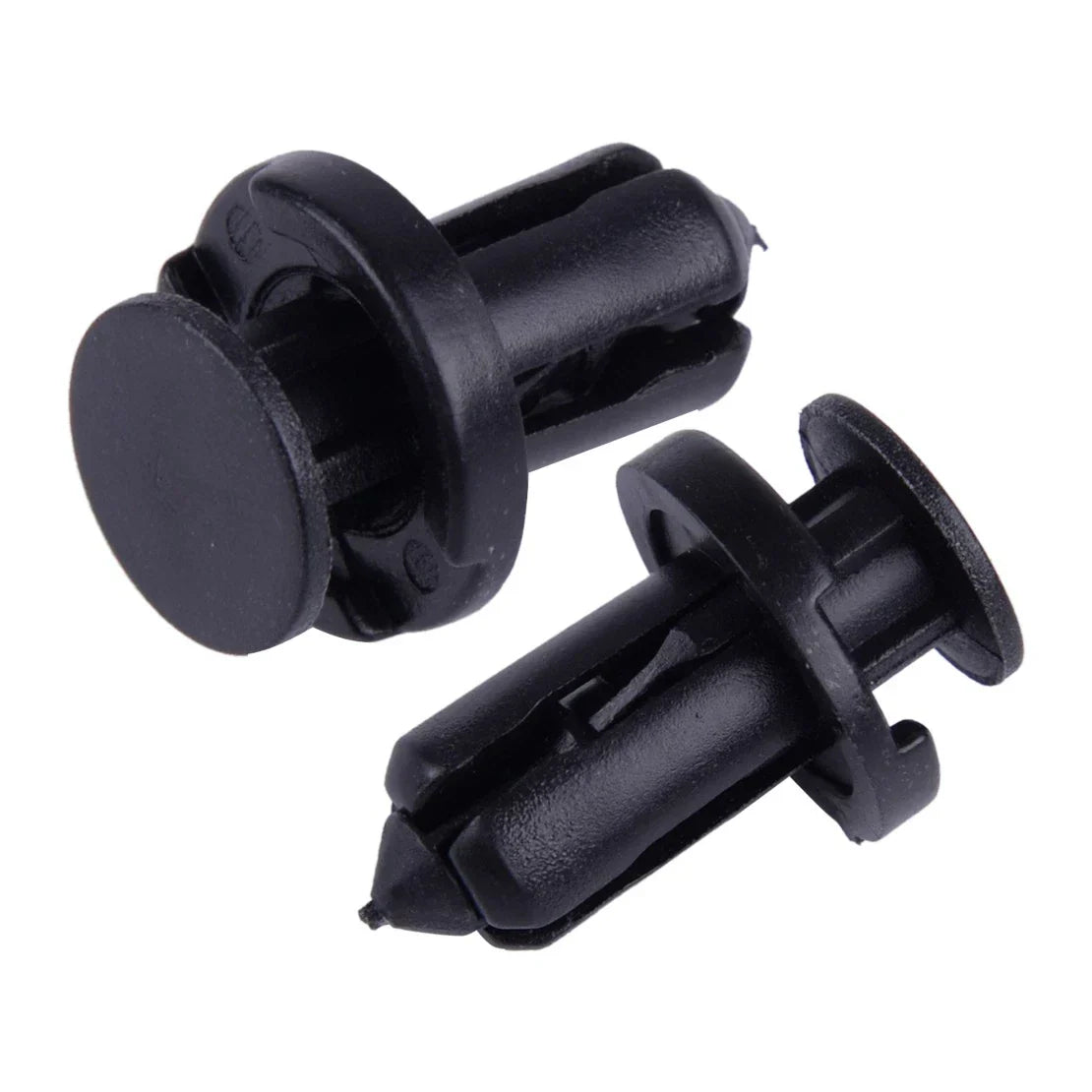 30 x Push Type Bumper Retainer Clips for Nissan (01553-09241)