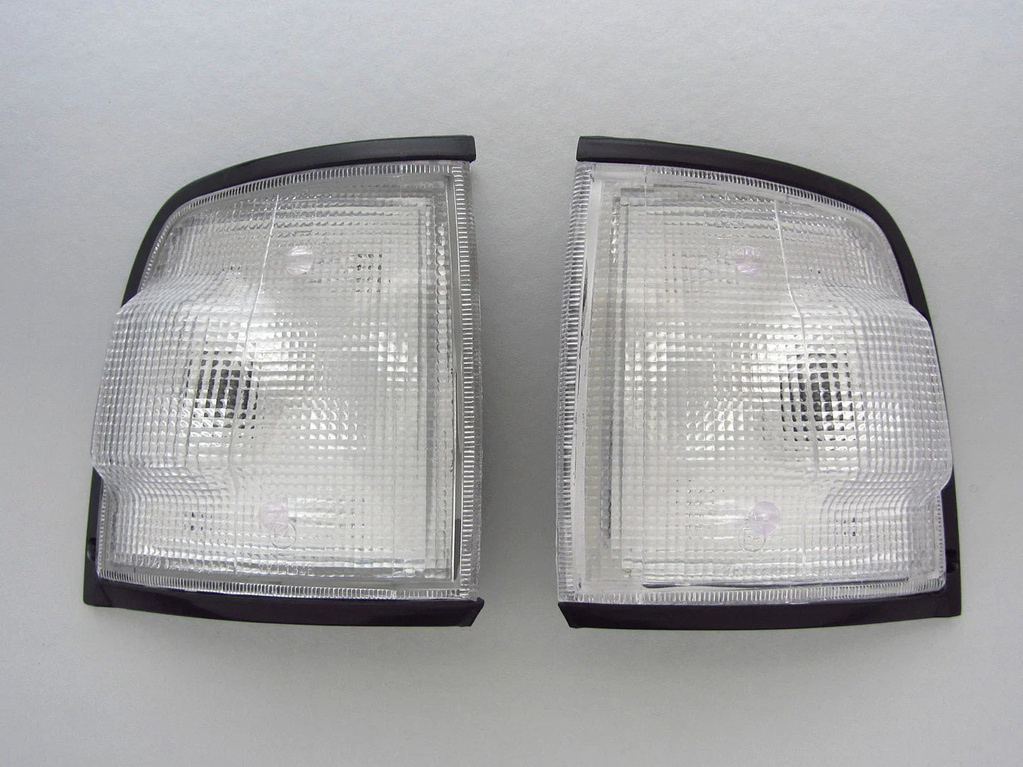 Isuzu TF TFR Holden Rodeo Black Clear Corner Lights for Vauxhall Brava