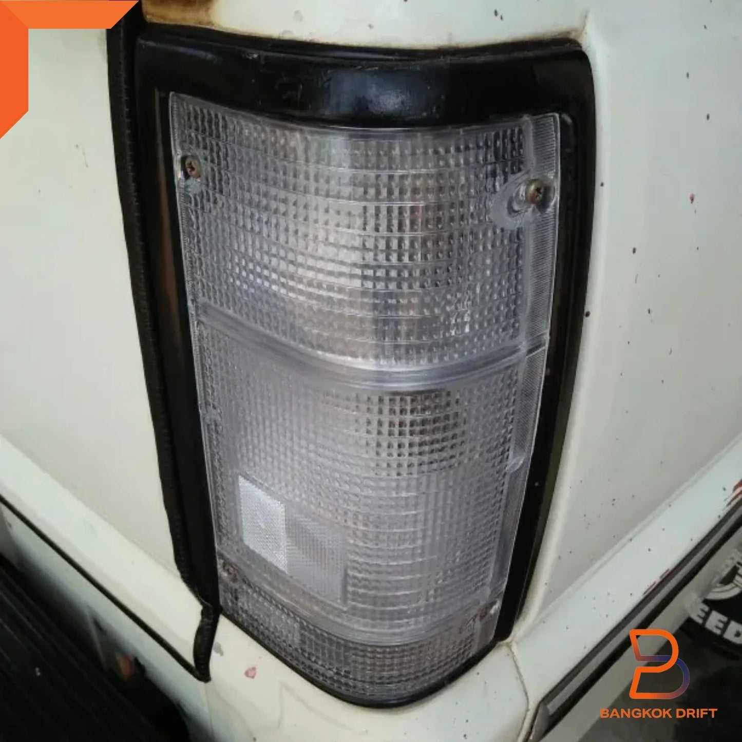 Clear Lens Corner Turn Signal Light Set for Mazda B-Series Ute (85-98)