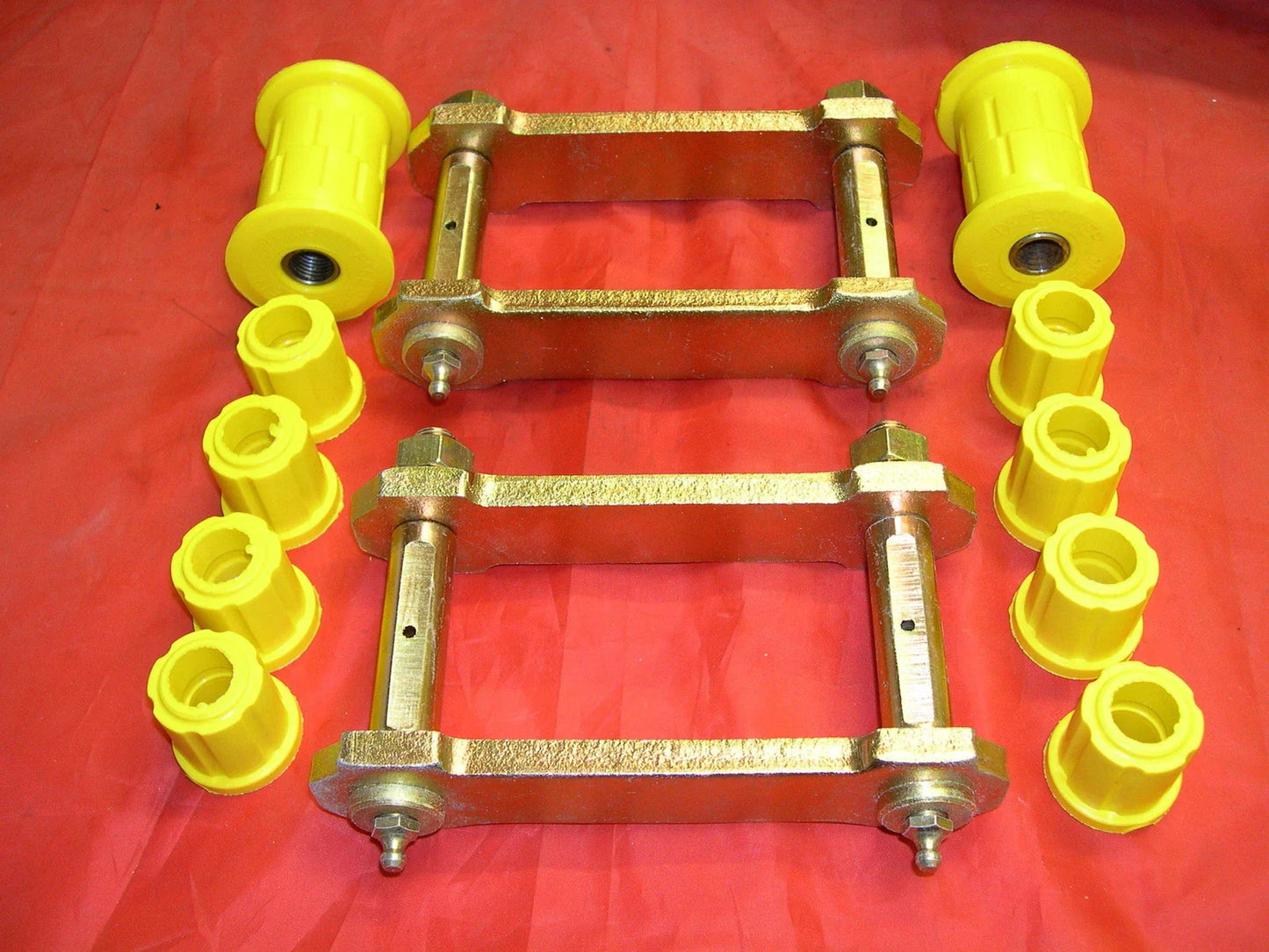 Extended Rear Greasable Spring Shackles & Poly Bushes for Isuzu D-Max (2006-2012)