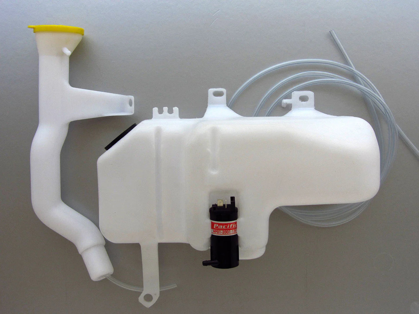 Nissan Navara D22 Windshield Washer Bottle Tank for 1997-2005 (2 x)