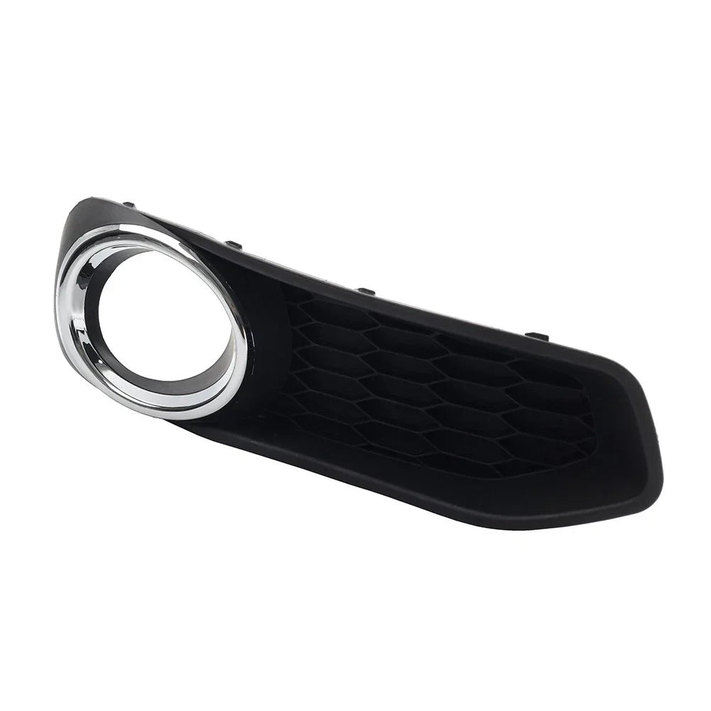 Fog Light Bezel Cover for Subaru Legacy (2013-2014) Black/Chrome Right