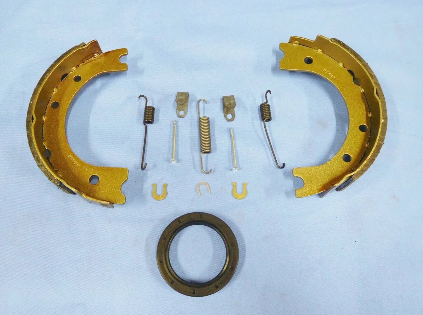 Hand Brake Shoes, Seal + Spring & Clip Set for Land Cruiser HJ47 (1980-1984)