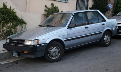 Trunk Lid Weatherstrip Rubber Seal for Toyota Corolla AE80 AE82 CE80 (1983-1987)
