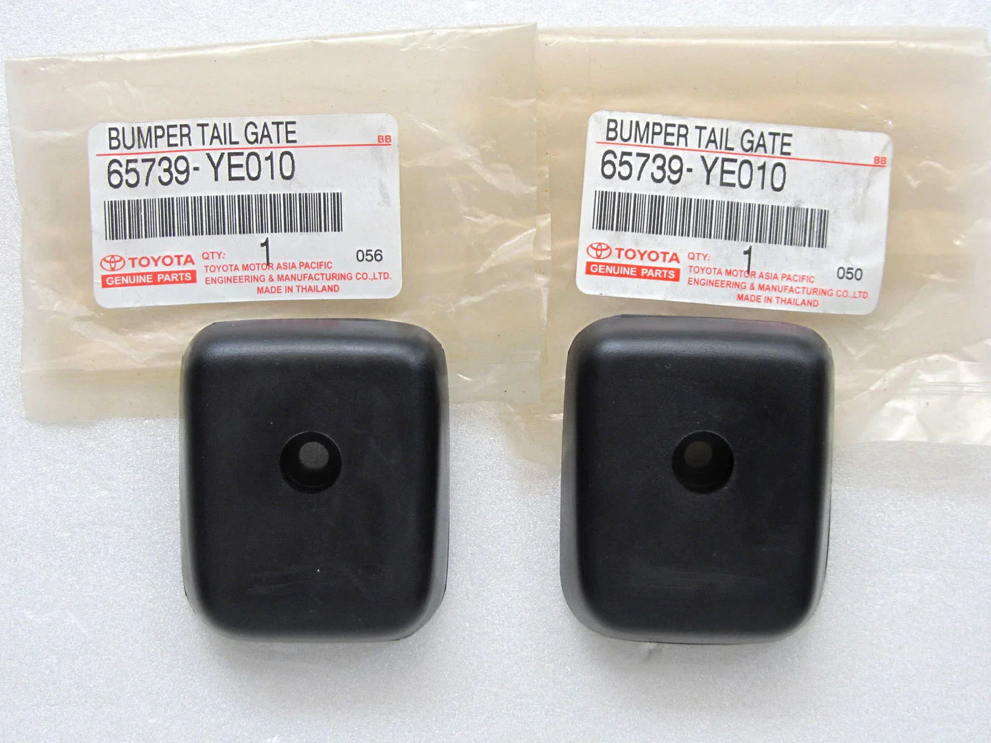 Genuine Toyota Hilux Tray Tailgate Bumper for LN85, LN106, LN167 (1988-2005)