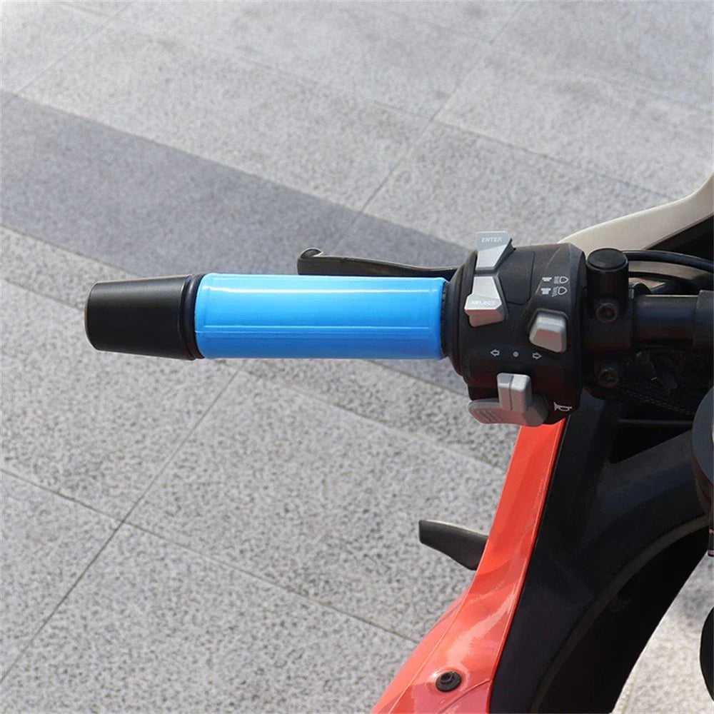 12V Silicone Heating Hand Grip Cover for Car - Temperature Control