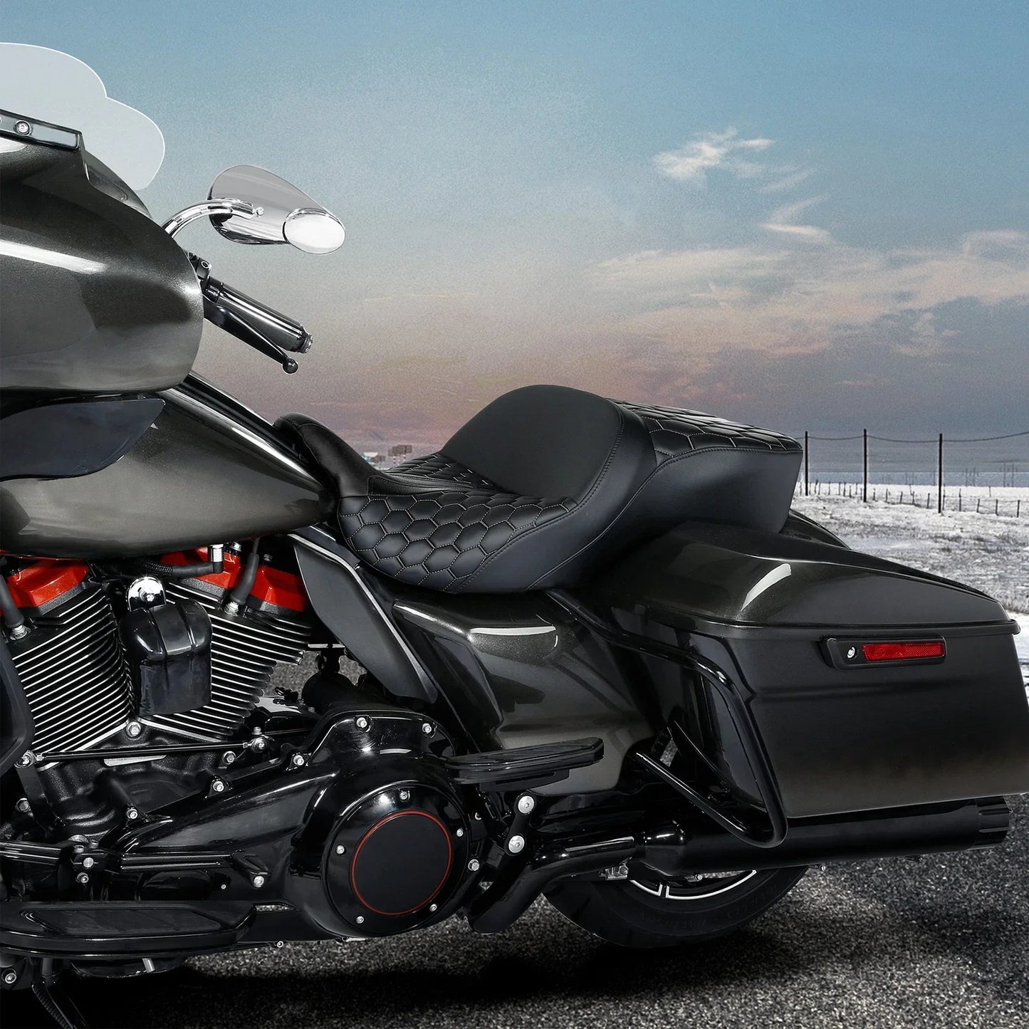 Black Rider Gel Seat for Harley Road King, Glide (2009-2023)