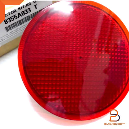 Rear Bumper Reflectors for Mitsubishi L200 Triton (2005-2015)