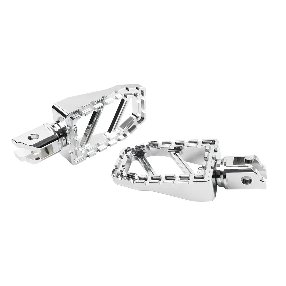 CNC Front Foot Pegs for Harley Softail Fat Boy Low Rider (2018-2023)