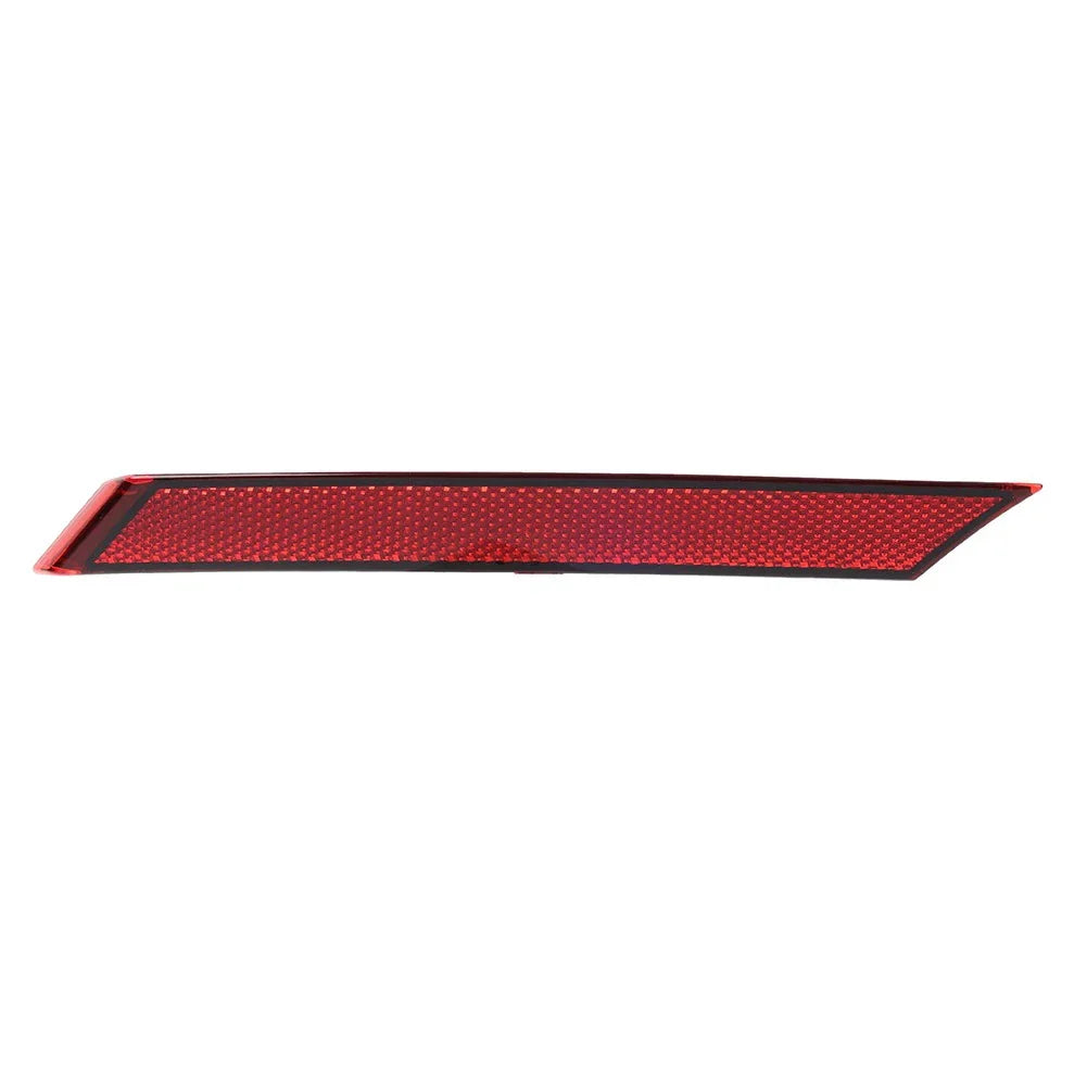 Rear Left Bumper Reflector Lamp for Land Rover Range Rover Velar (2024)