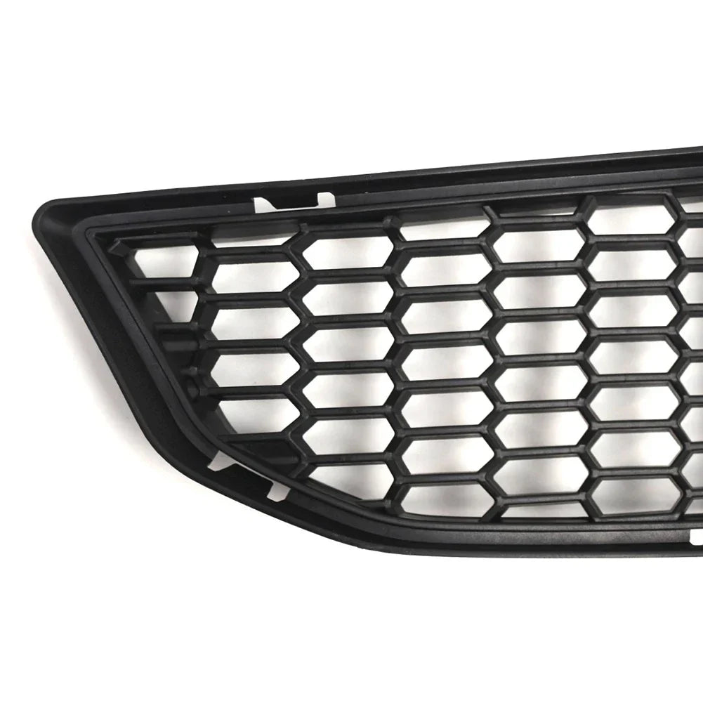 Front Bumper Fog Light Grille Trim for BMW M3 M4 F80 F82 F83 (2012-2018)