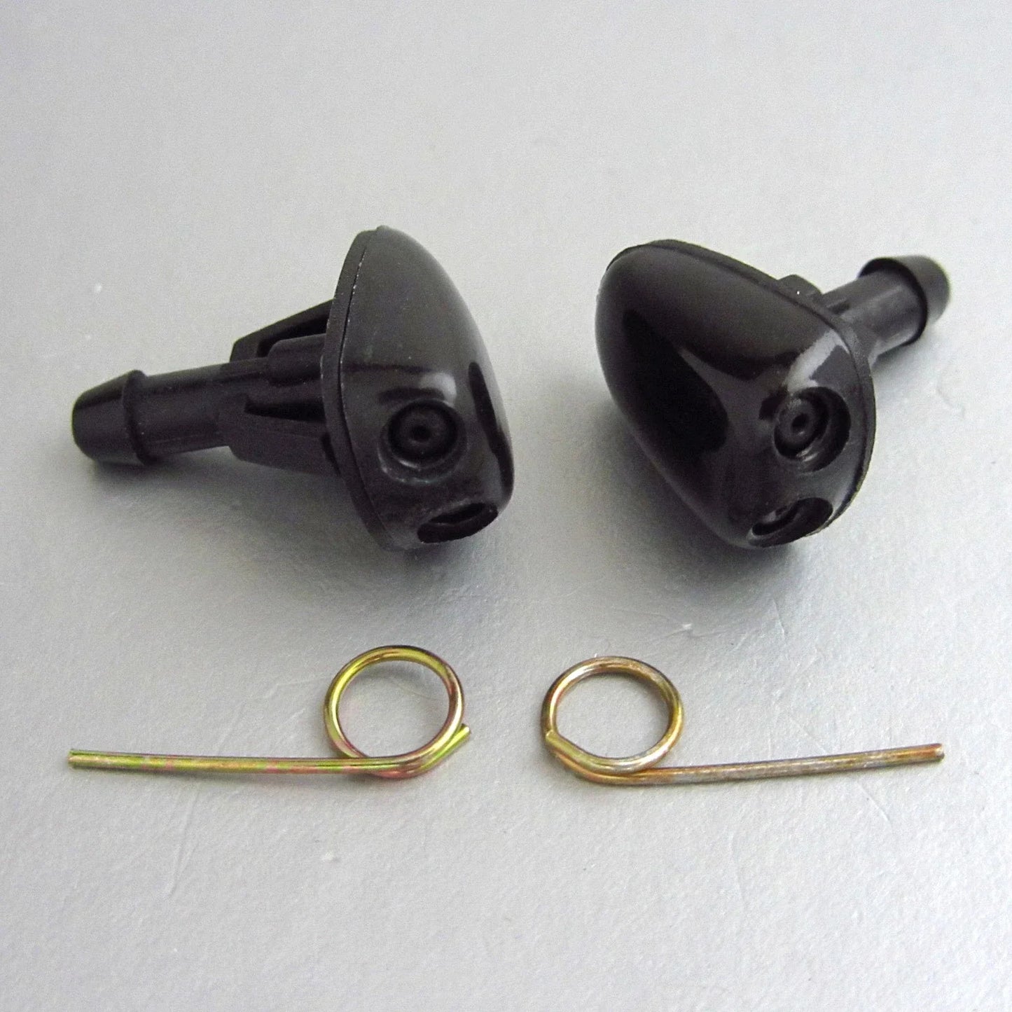 2 x Windshield Washer Nozzles for 85-98 Ford Courier, Mazda Bravo, B2000, 323
