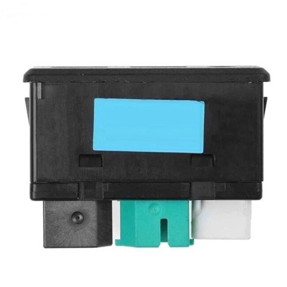 Dual Aux USB Port for MAXIMA
