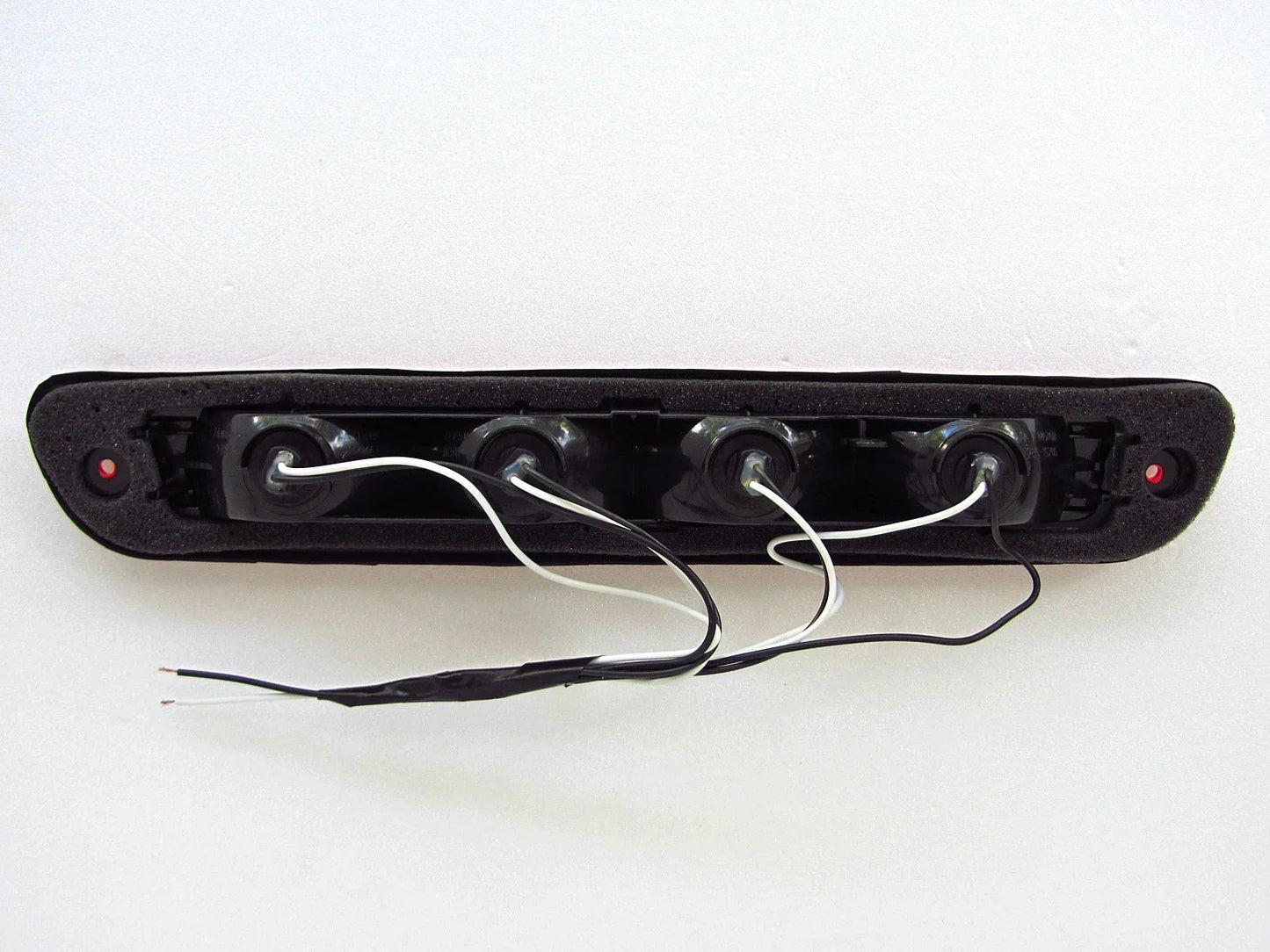 Isuzu D-Max Third Brake Light for Holden Rodeo Colorado (2003-2006) Red