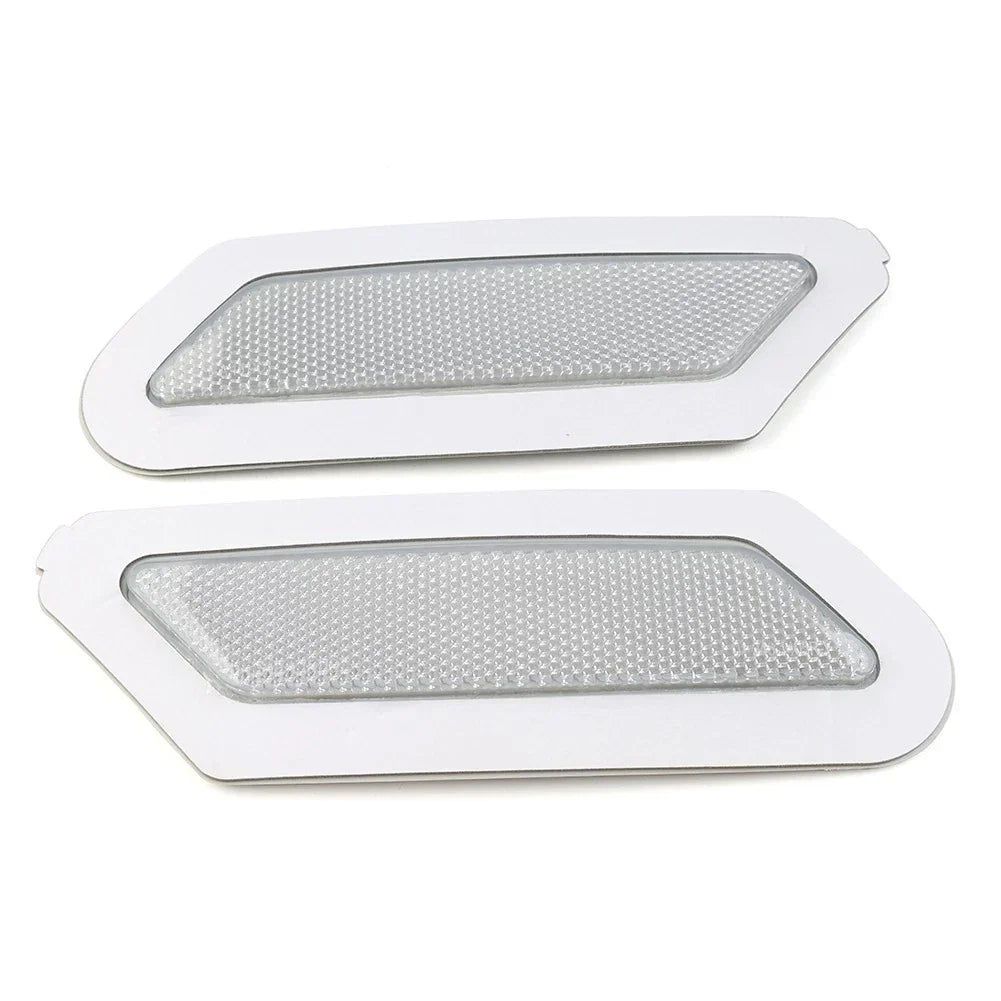 Front Bumper Reflector Turn Signal Light for Audi Q5 SQ5 (2018-2020)