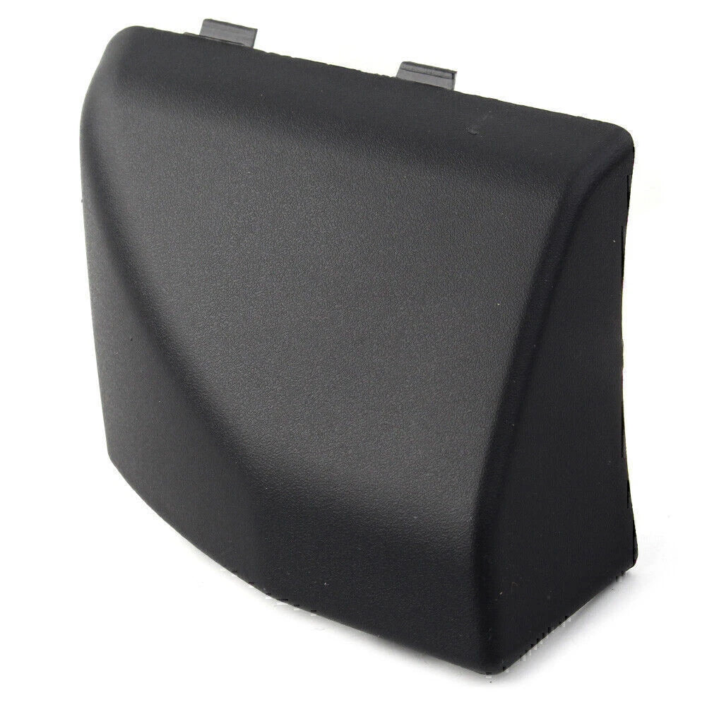 Right Rear Wheelarch End Cap for Land Rover Discovery 3 & 4 (2004-2016)