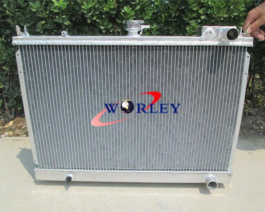 Aluminum Radiator + Fan for Nissan Skyline R31 2.0L 3.0L 6cyl (1985-1990)