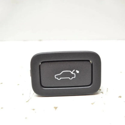 Rear Tailgate Release Switch LR025424 for Range Rover Evoque (2012-2019)