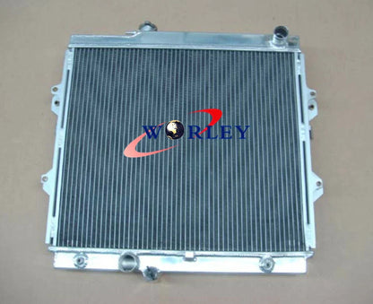 3 Row Aluminum Radiator + Fan for Toyota Hilux RZN149R RZN169R RZN174 (97-05)