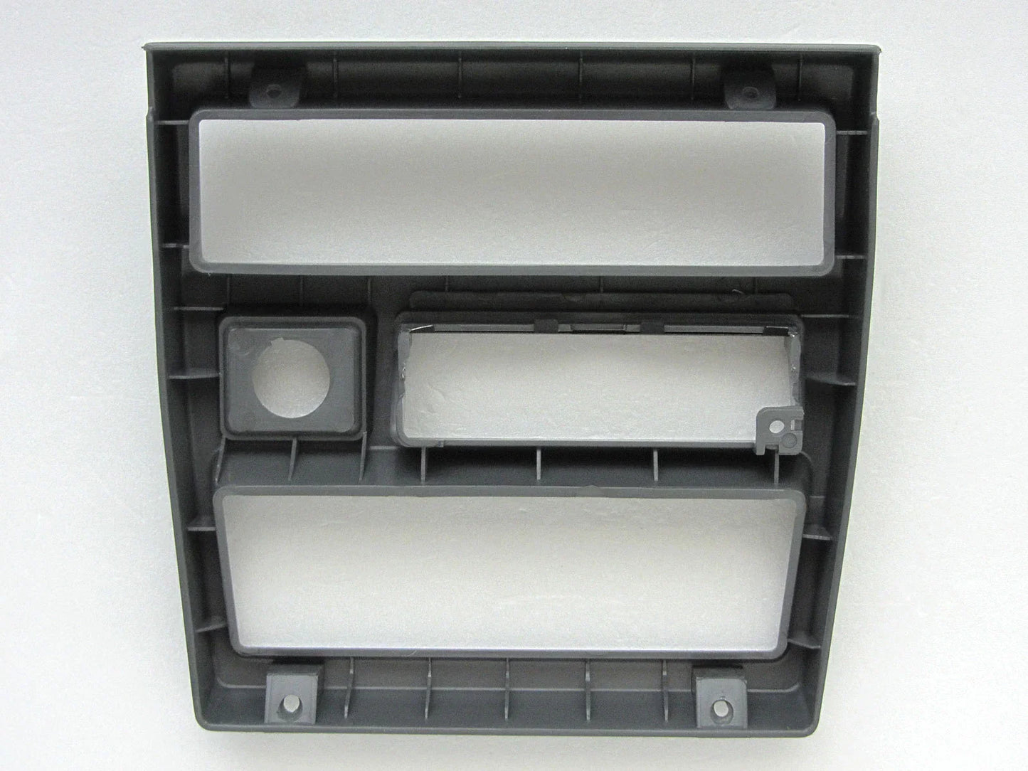 Nissan Navara D21 Hardbody Pickup Radio Center Console Grey (1986-1992)