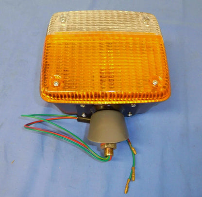 RH Indicator Park Lamp for Toyota Land Cruiser FJ45 HJ45 HJ47 (1974-1984)