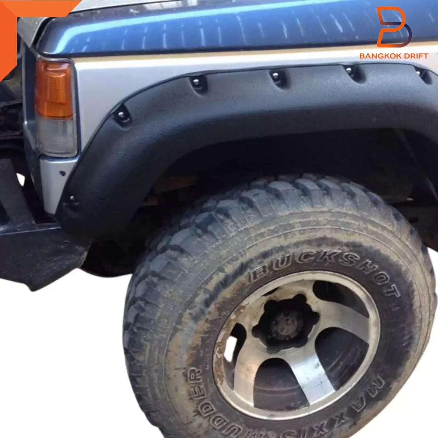 Fender Flares for Mitsubishi Pajero Montero Wagon 5D (1982-1991)