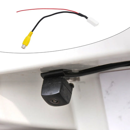 4-Pin Male Car Radio Plug Adapter for Reverse Camera