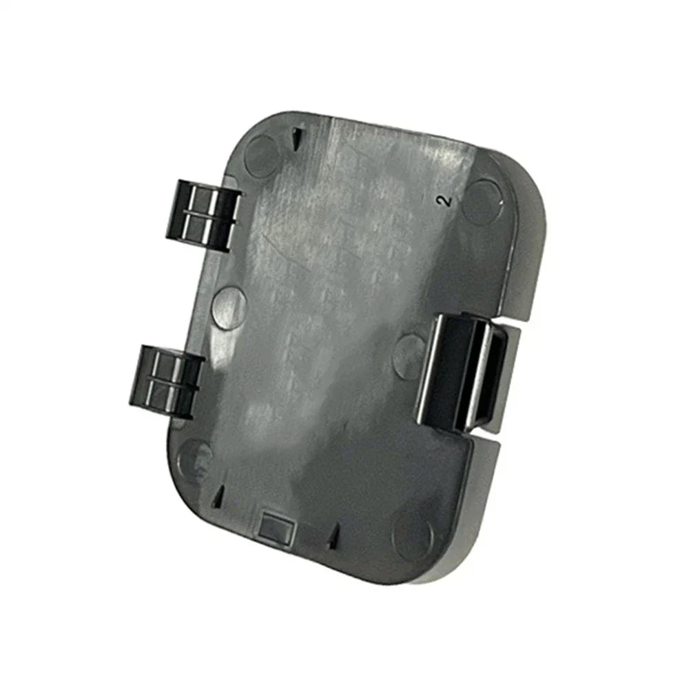 Washer Tank Filler for Mitsubishi Pajero/Montero V60 V70 (2000-2006)