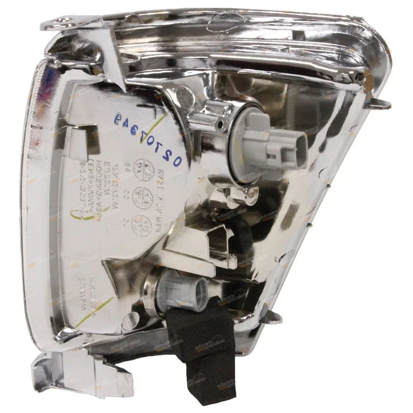 RH Chrome Trim Corner Indicator Light for Toyota Hilux 2WD/4WD (1997–2001)