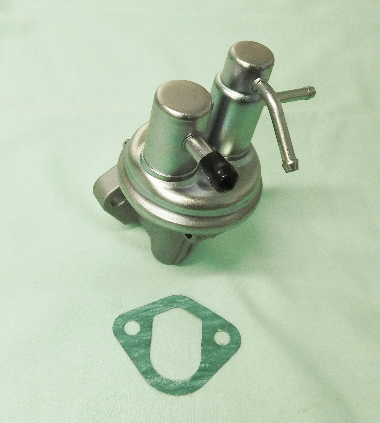 Fuel Pump & Gasket for Holden Drover 1.3L G13A Petrol Engine