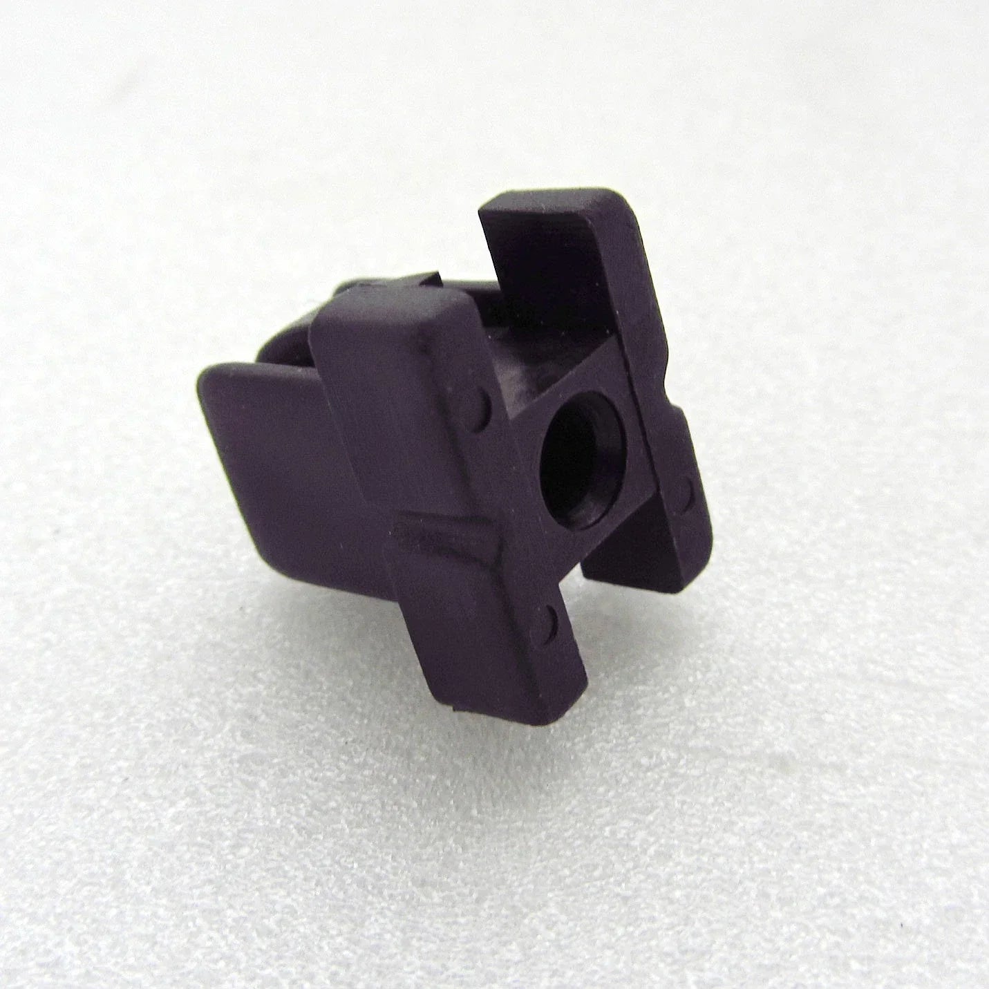 Grill Lock Clip 10x for Toyota Hilux RN20 RN25 (1978-1983)