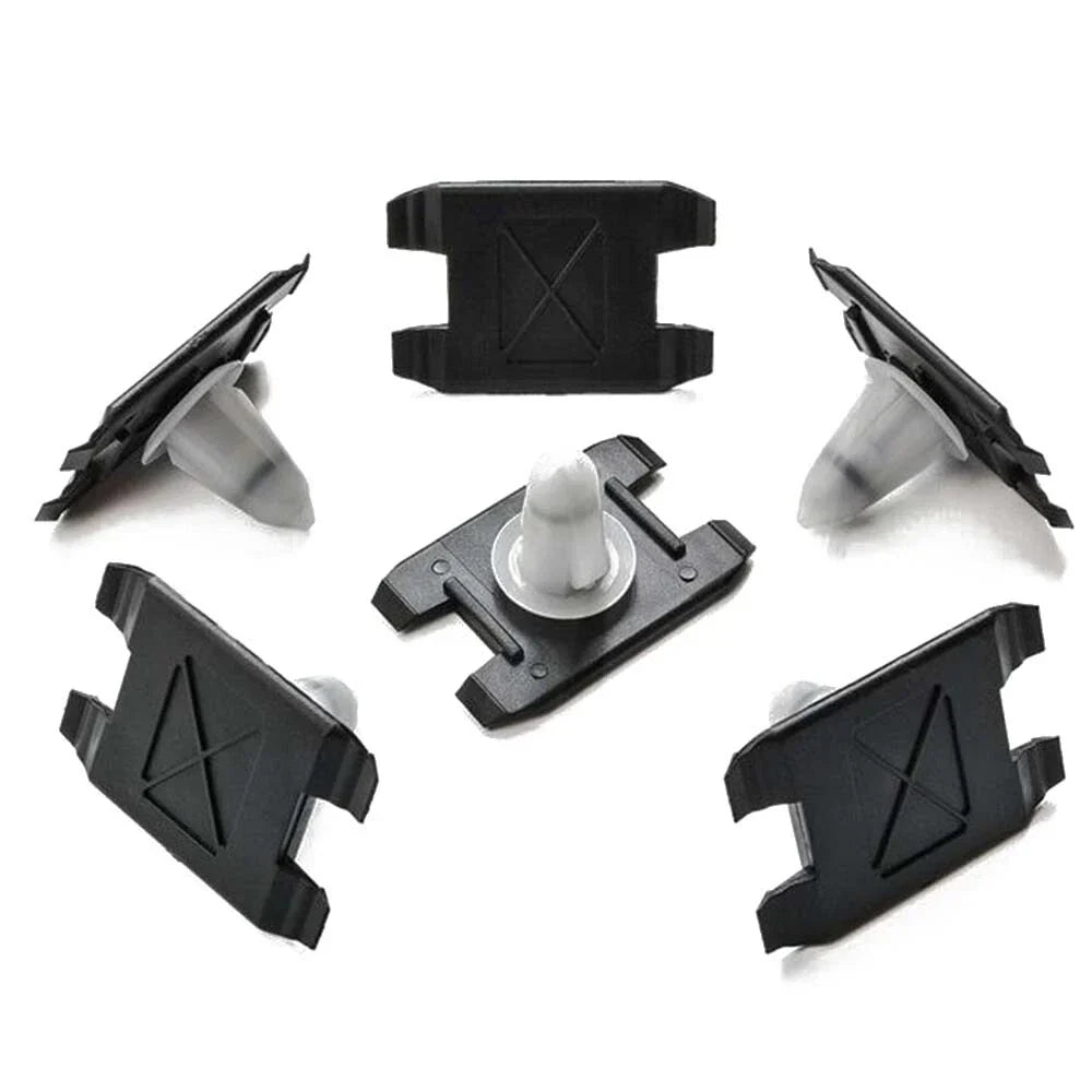 Fender Wheel Flare & Rocker Molding Retainer Clip for BMW 750iL (1995-2001)