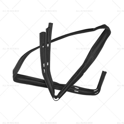 QTR Runchannel Window for Mitsubishi Pajero Montero (2000-2006)