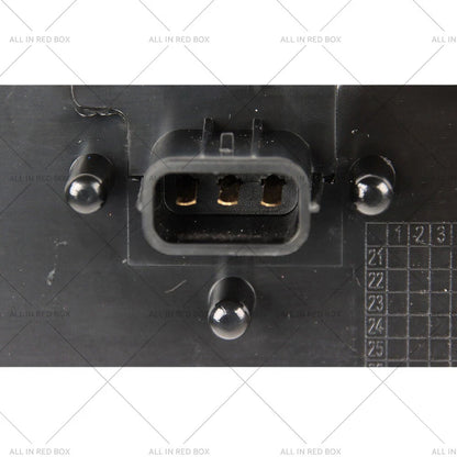 Left Fog Light for Mitsubishi Pajero Montero (2015-2017)