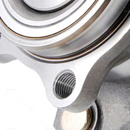 Rear Wheel Bearing Hub 14mm Bolt Hole for Mitsubishi Pajero (2006-2015)